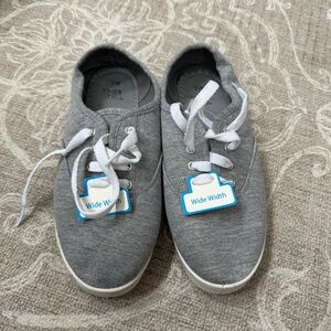 Time and Tru Gray Women's Sneakers Size 7 wide